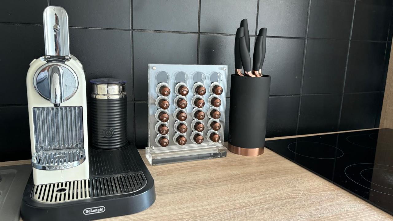 Bitterfelder Cityapartment Im Dichterviertel מראה חיצוני תמונה